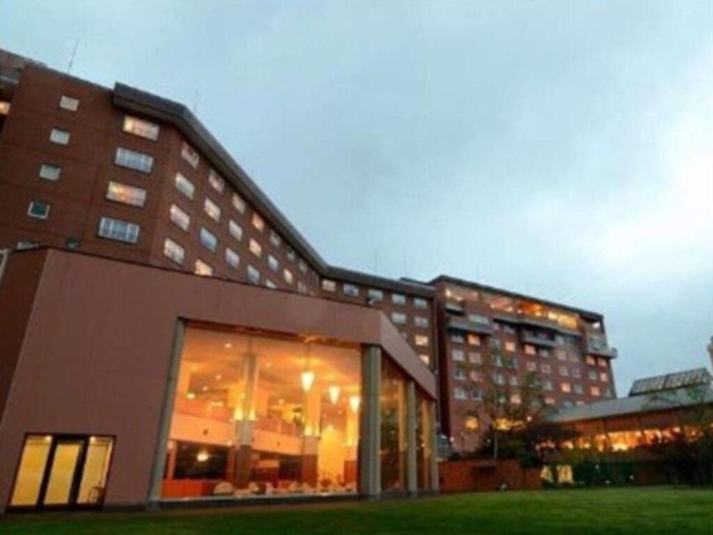 洞爺湖萬世閣湖畔露台飯店 (Toyako Manseikaku Hotel Lakeside Terrace) 酒店照片 1/5