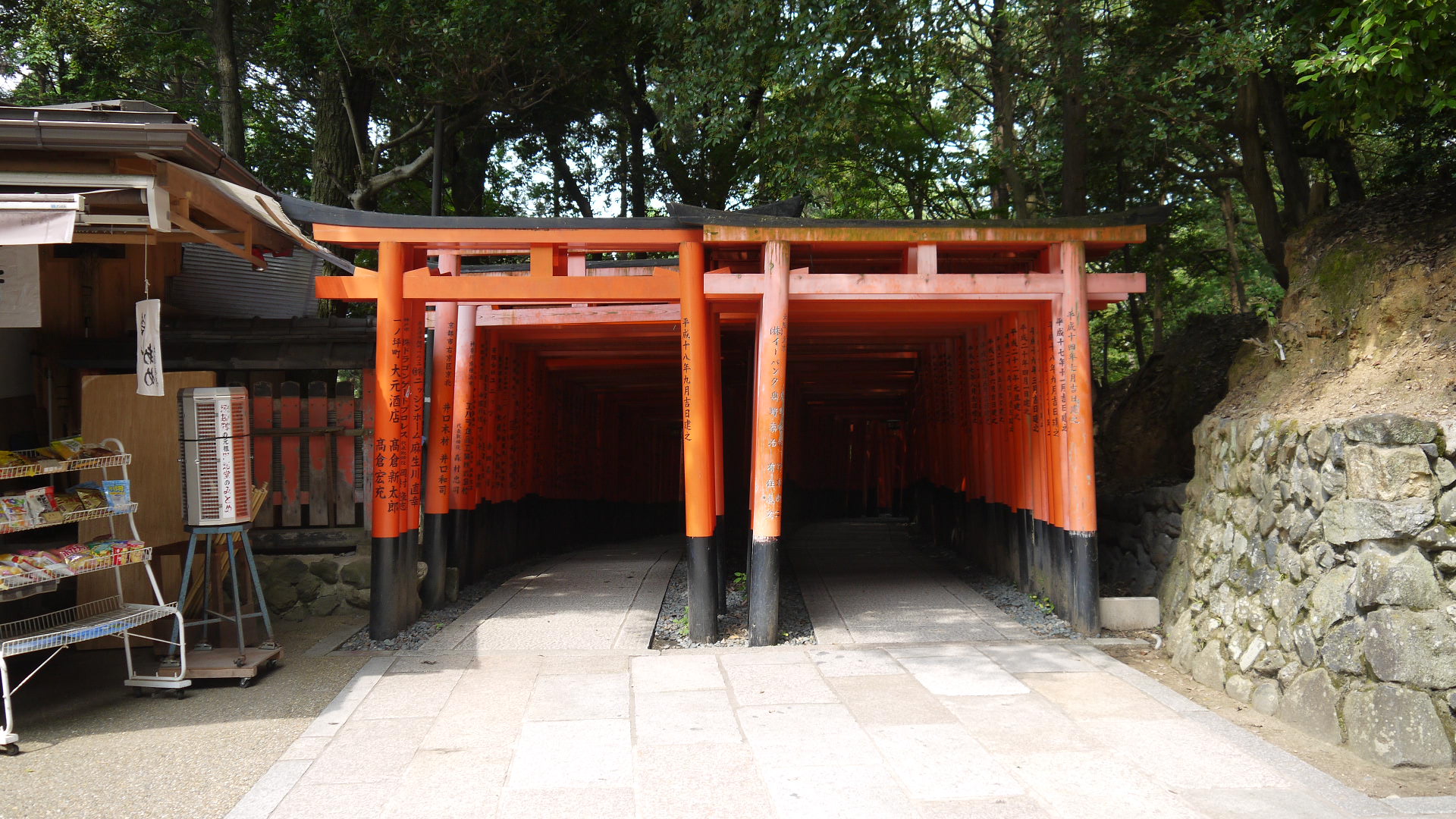 伏見稻荷大社全景