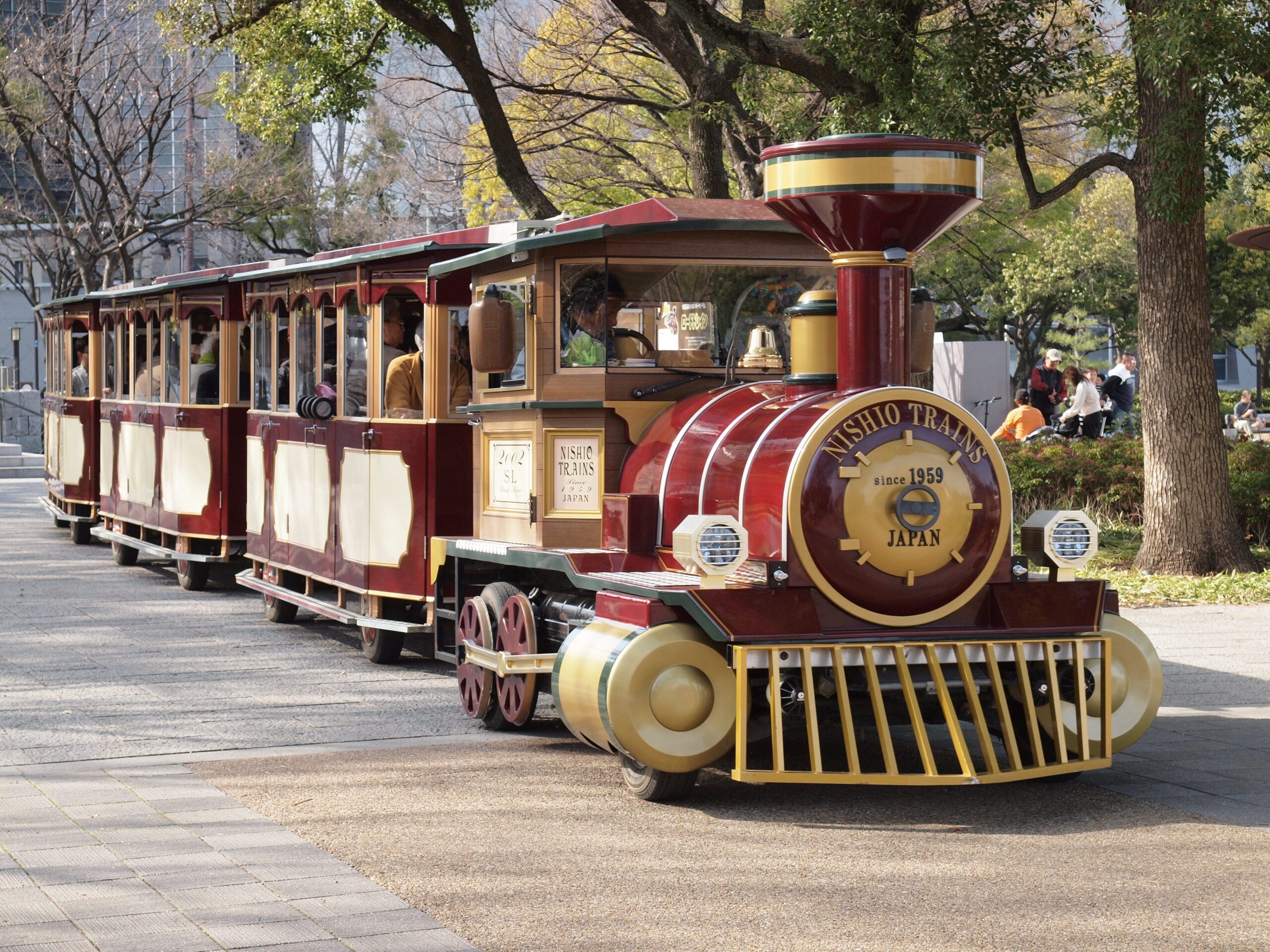 大阪城公園道路列車