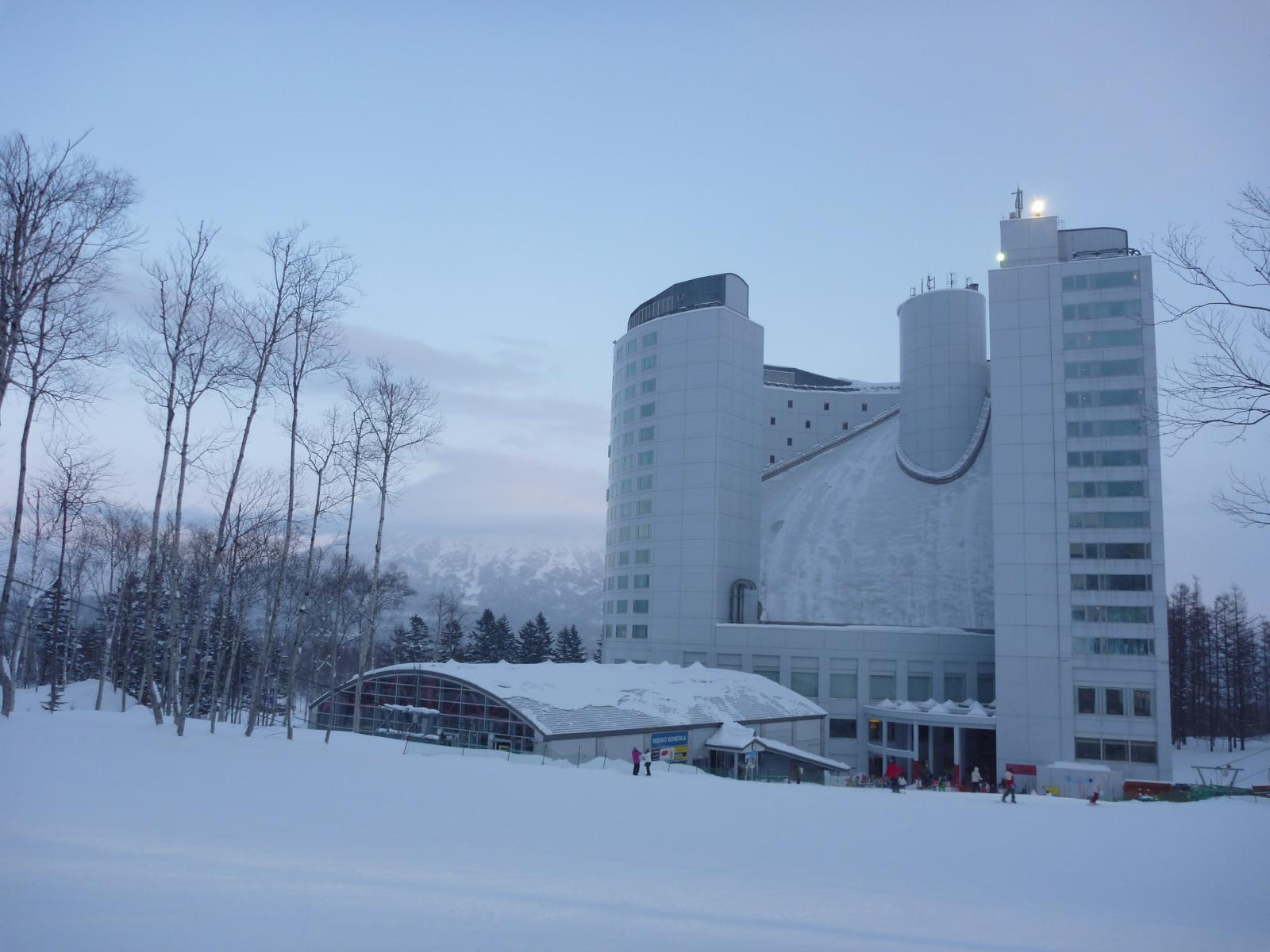 希爾頓二世谷酒店