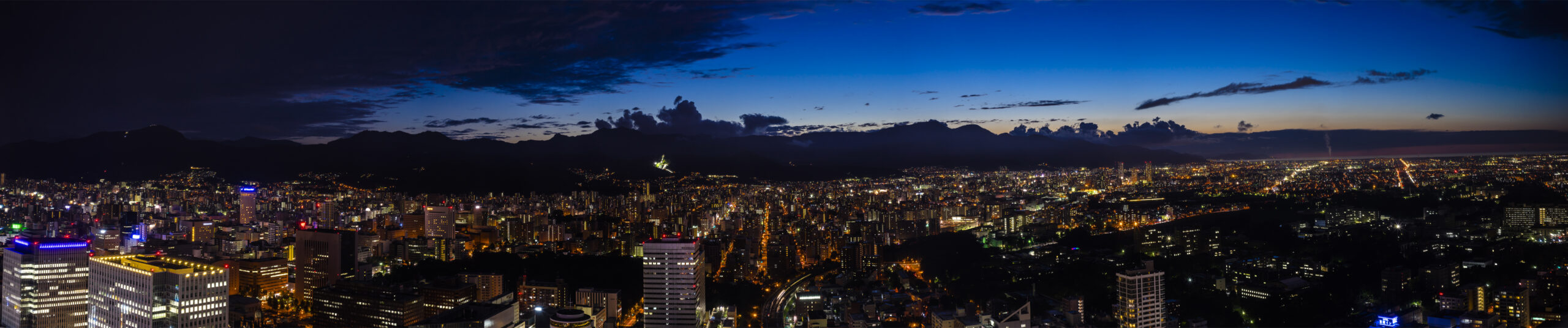 札幌JR塔夜景全景