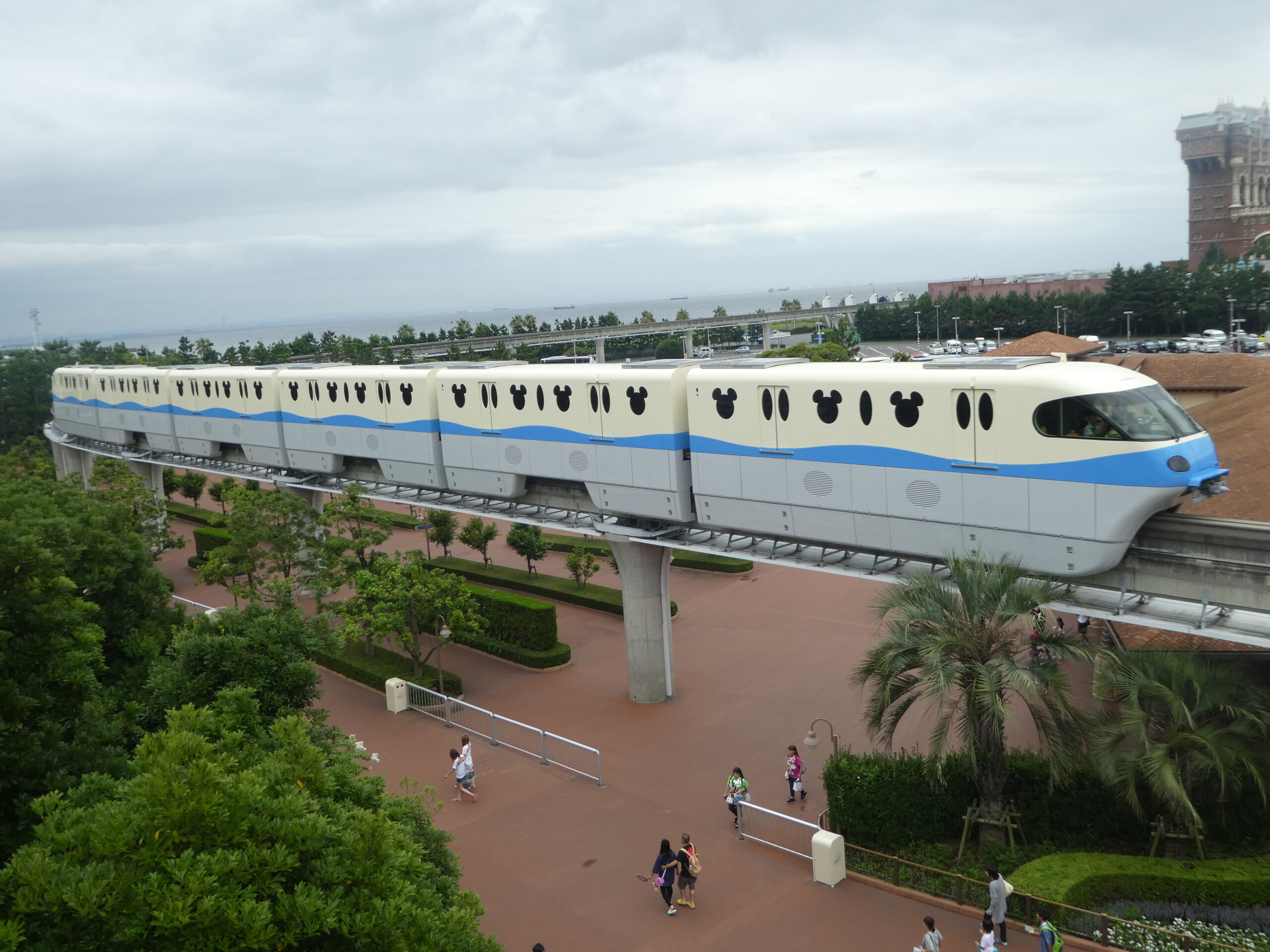 東京迪士尼度假區線單軌電車