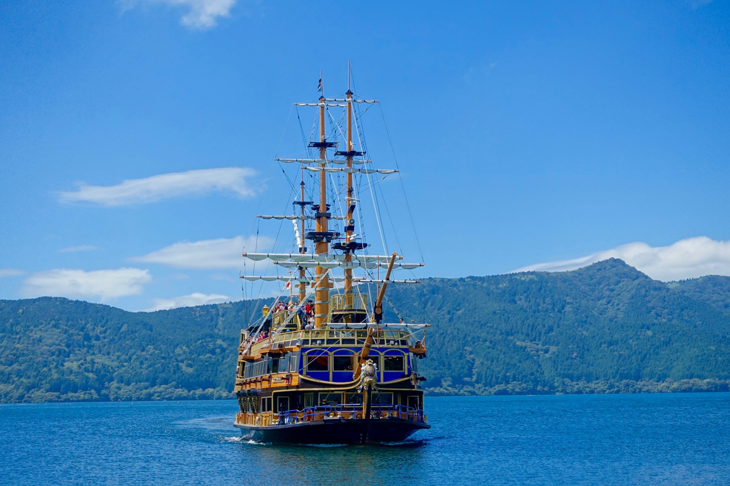 蘆之湖海賊觀光船