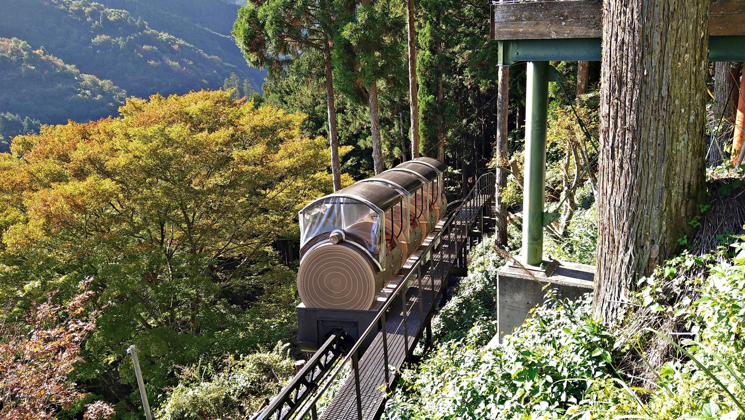 免府洞石灰岩洞斜坡車