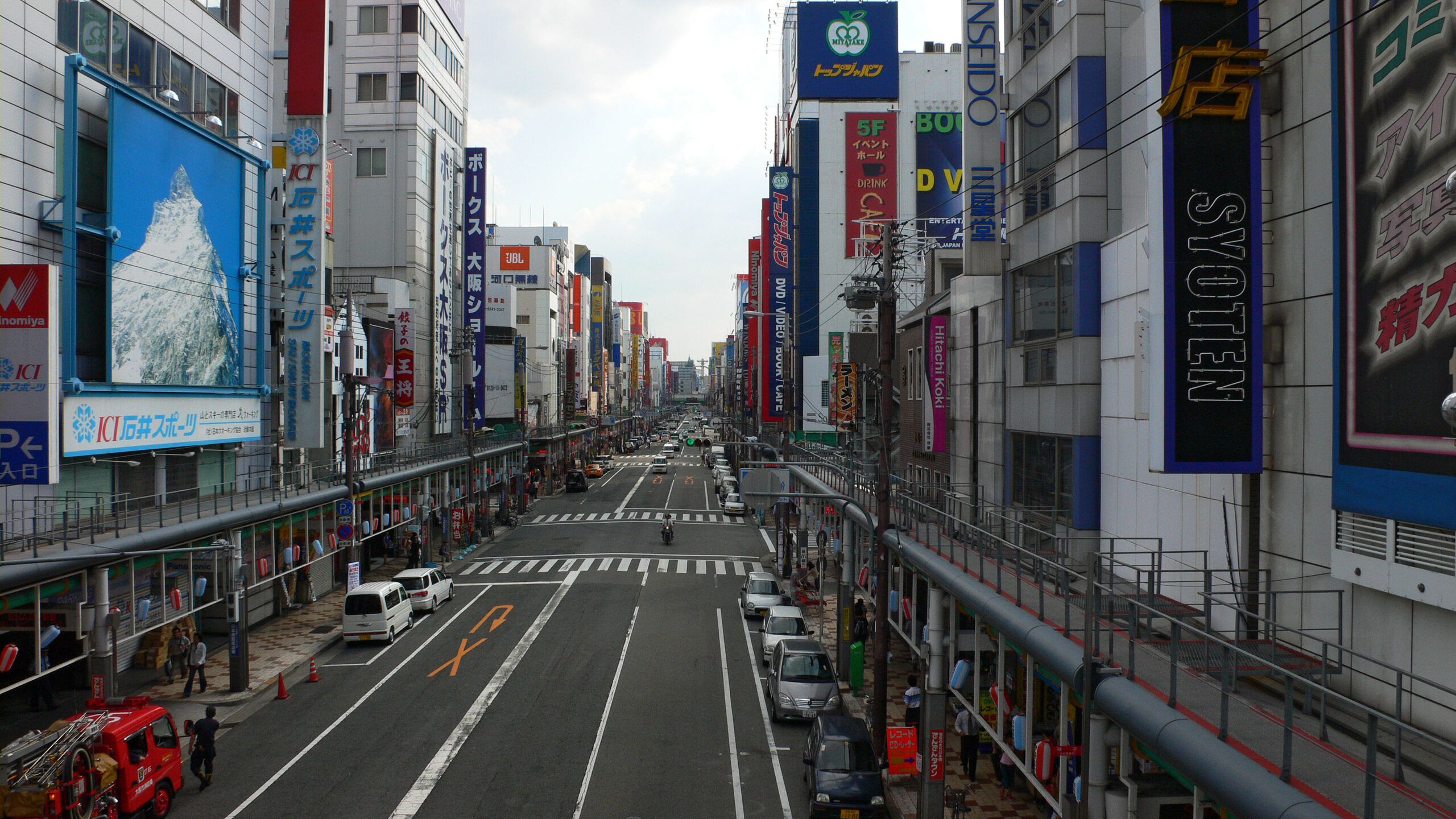 大阪日本橋街景