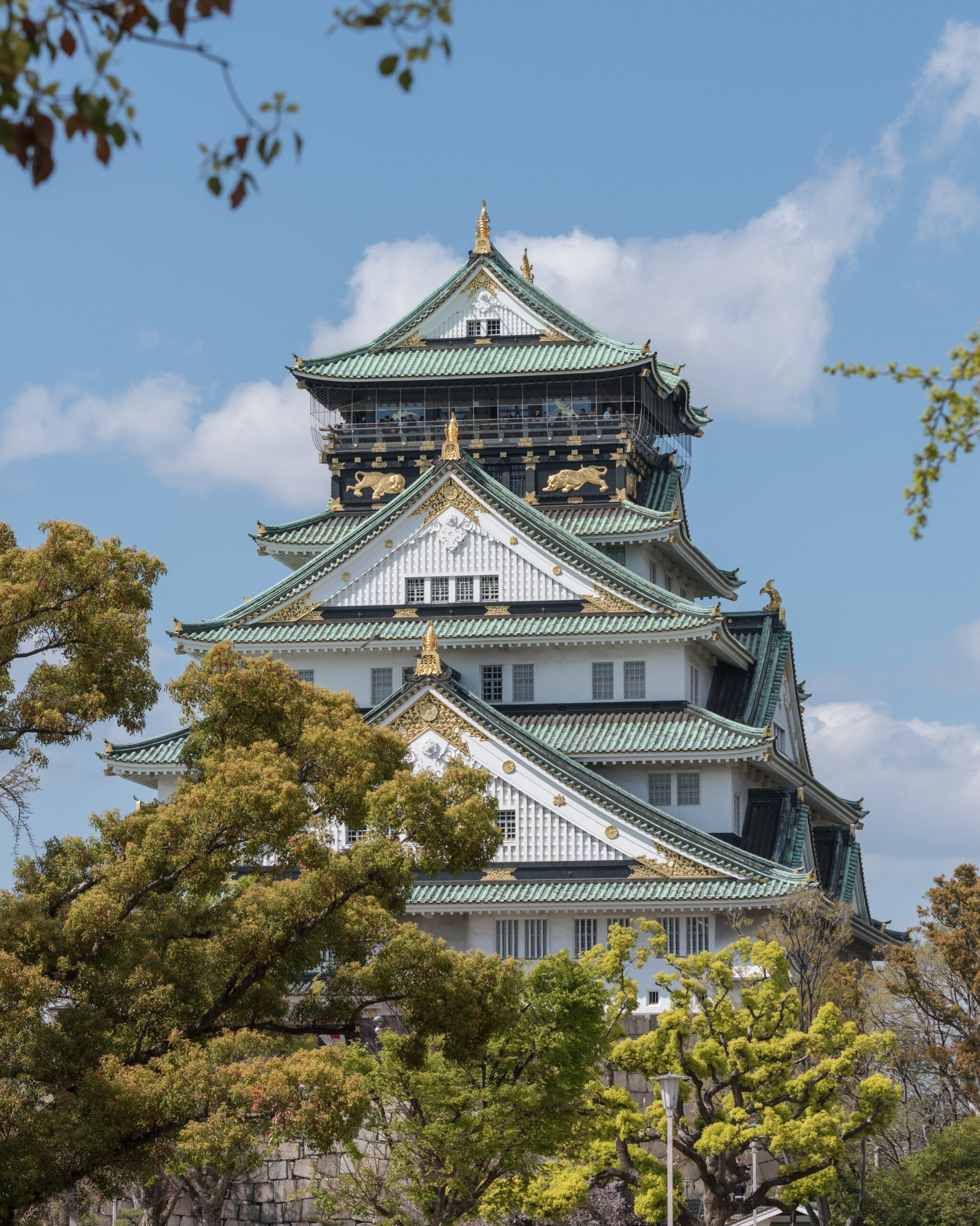 大阪城天守閣南面全景