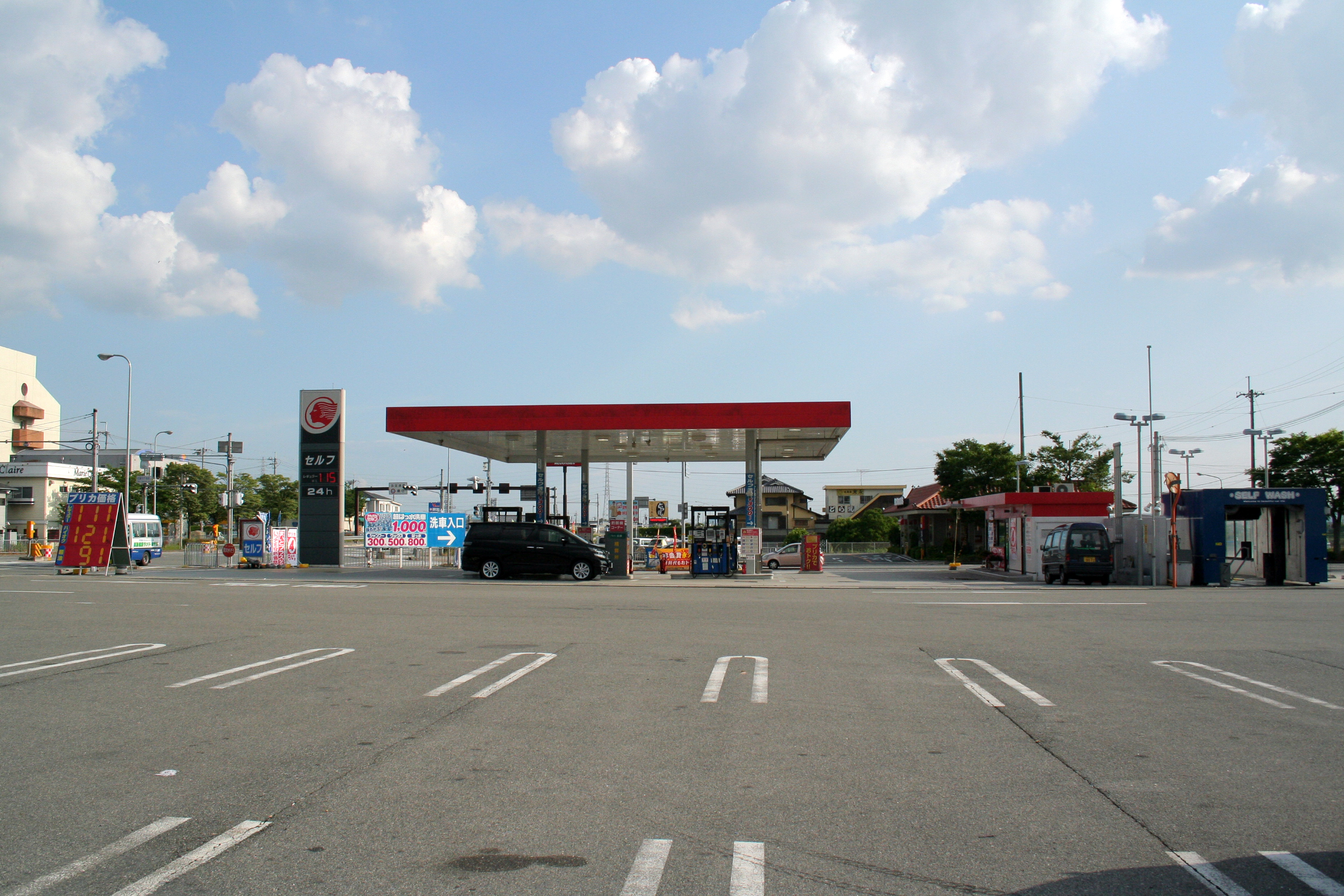 日本自助加油站操作介面