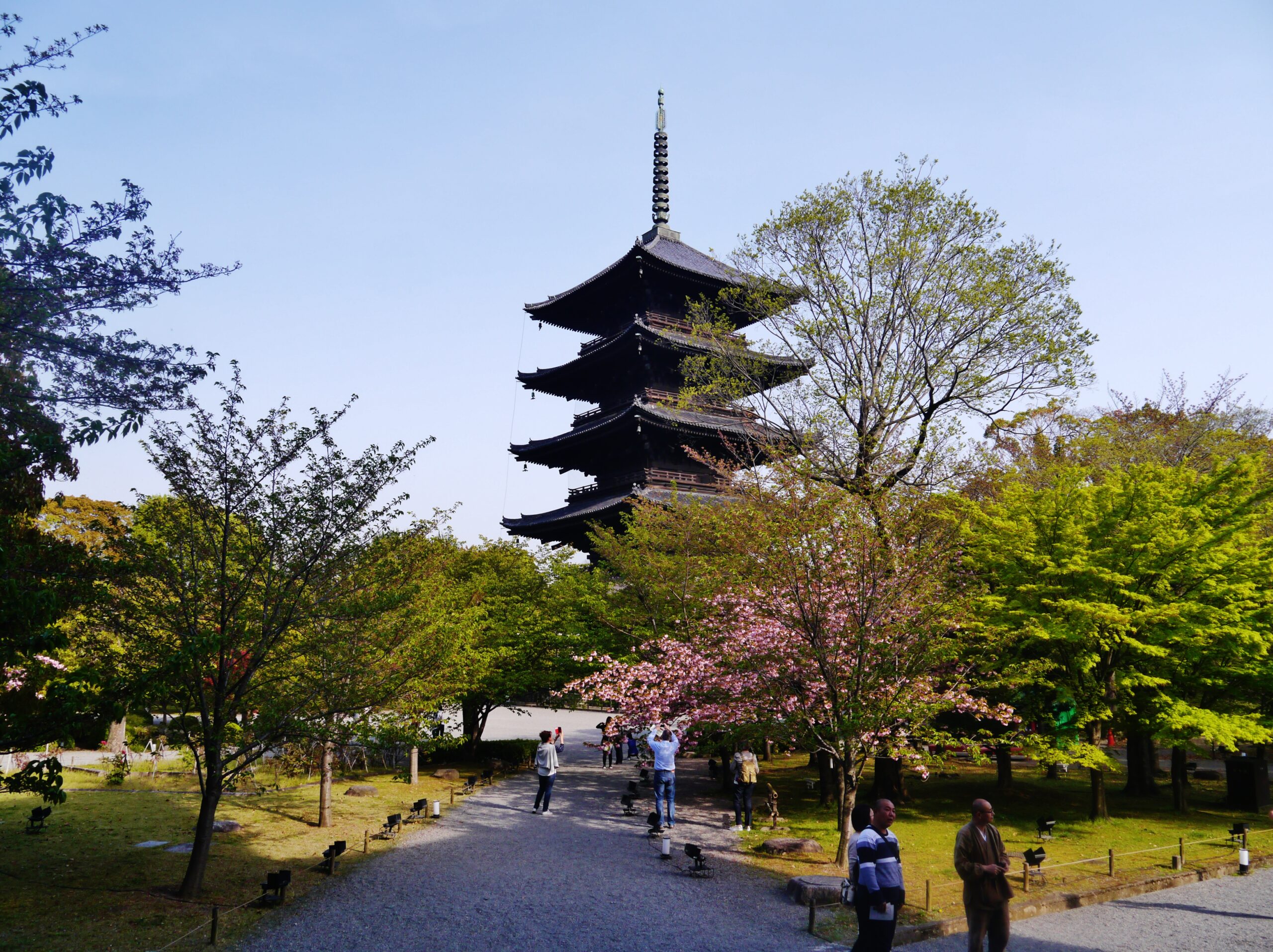 京都東寺花園與塔