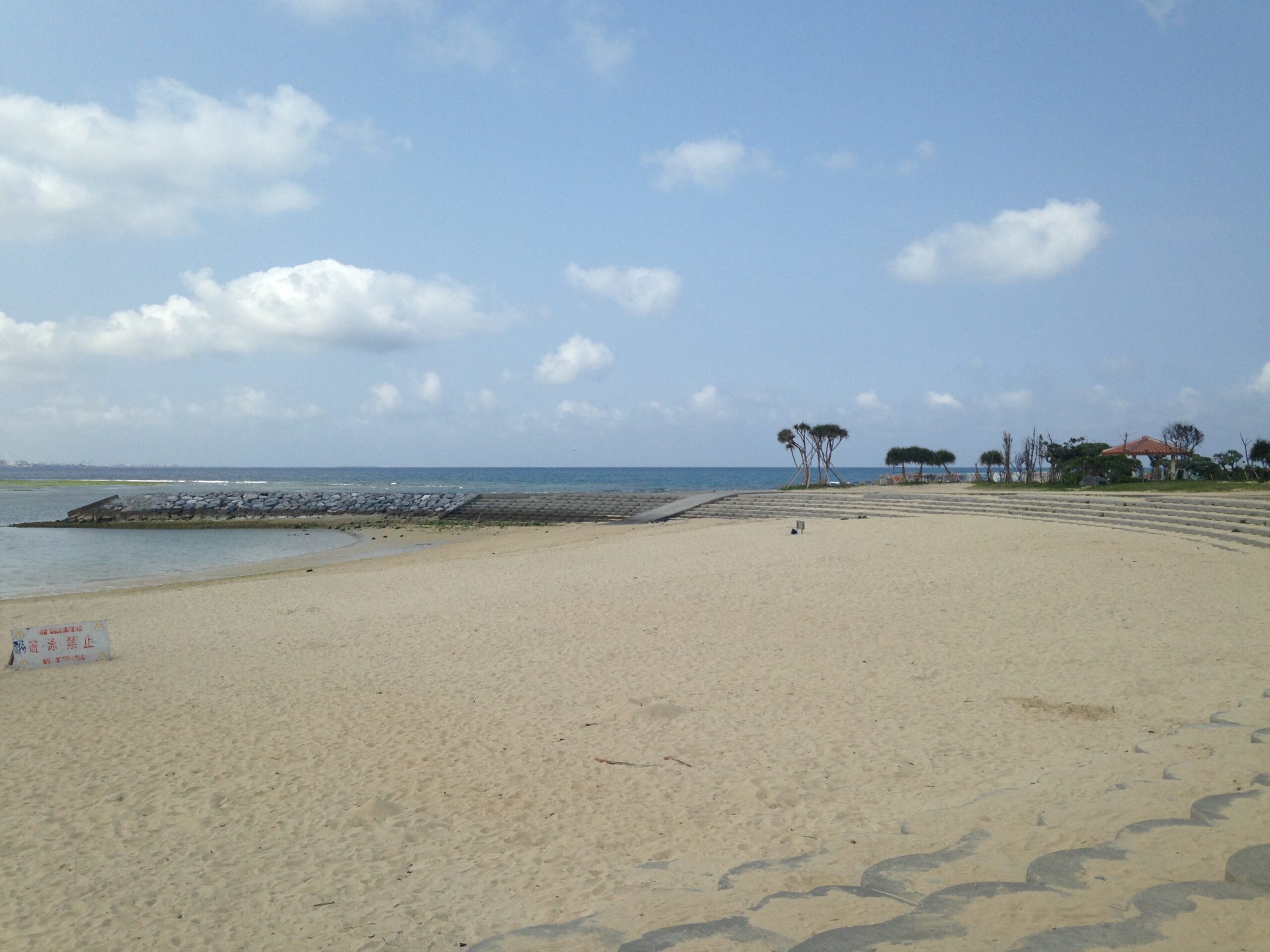 北谷夕陽海灘（西）