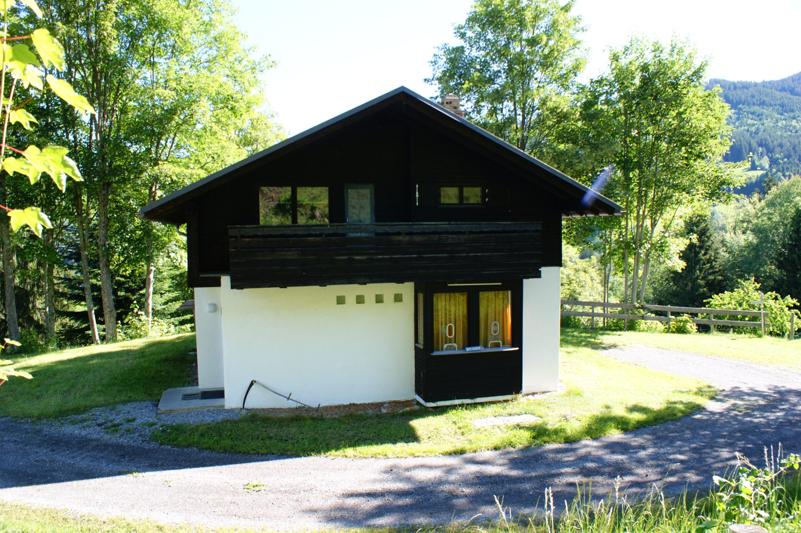 富魯克斯纜車下站售票處