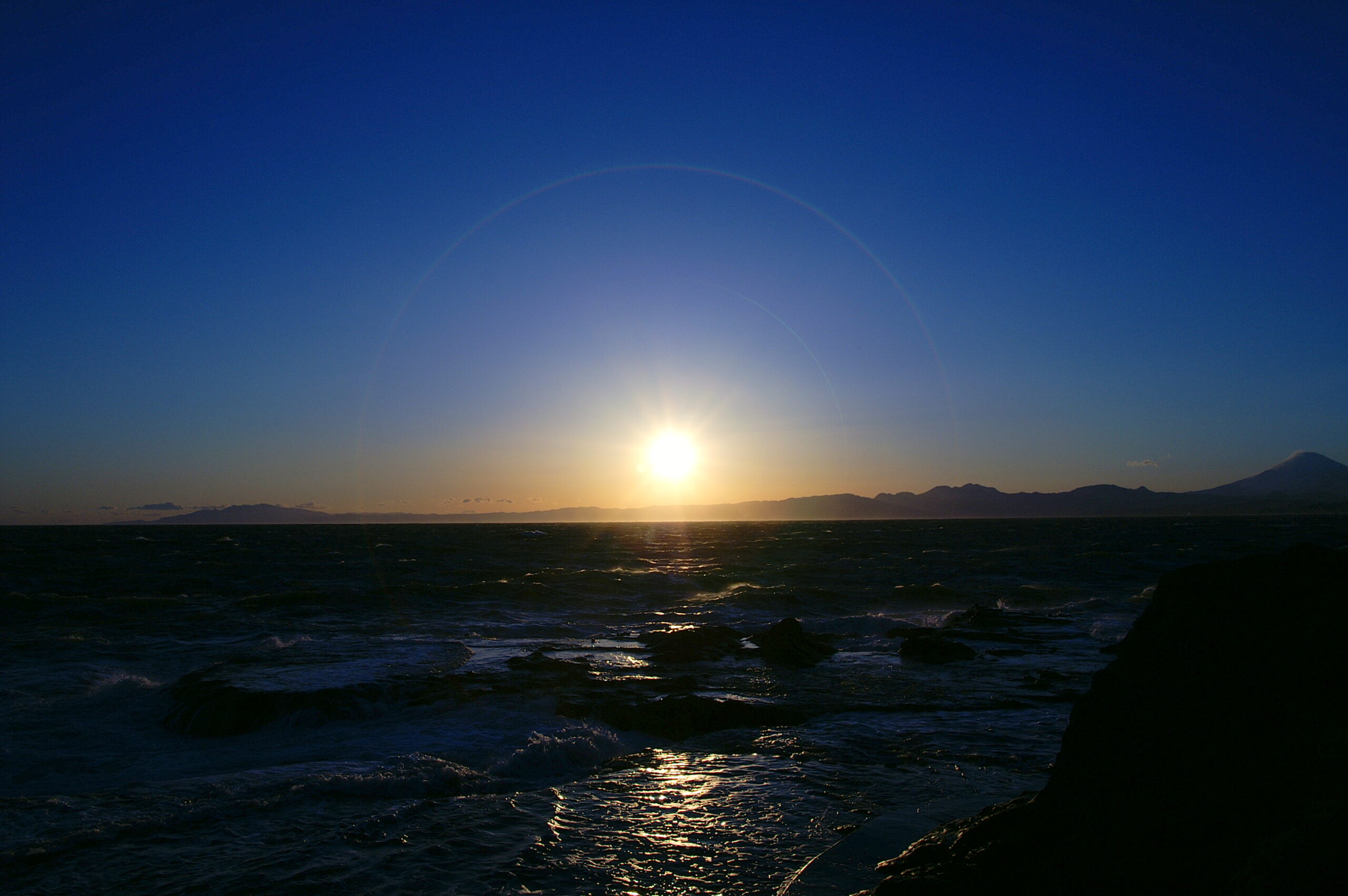 從江之島南端眺望的夕陽