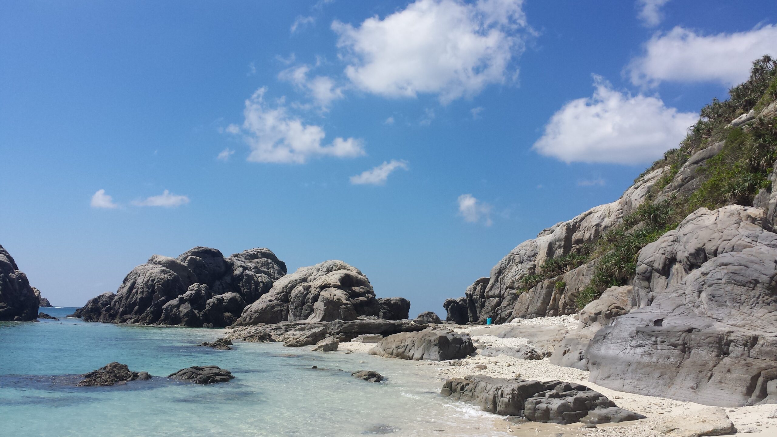 日本沖繩渡嘉敷島阿哈倫海岸