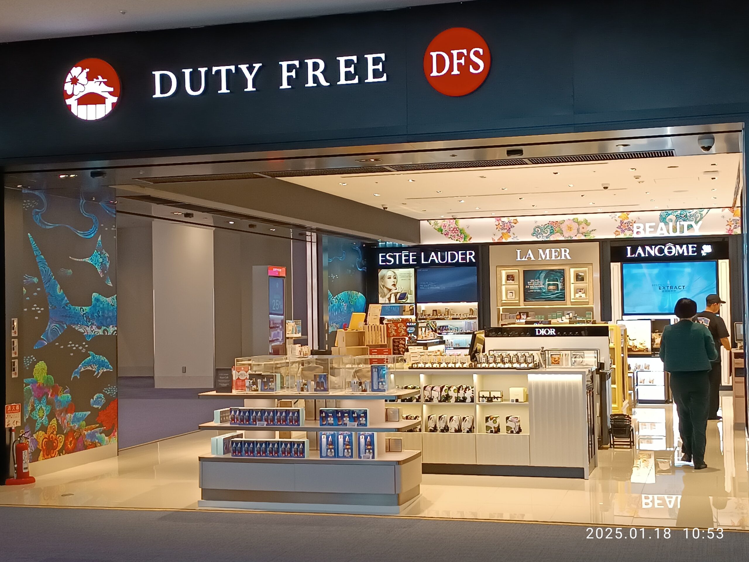 日本沖繩那霸機場免稅商店 R12S 01