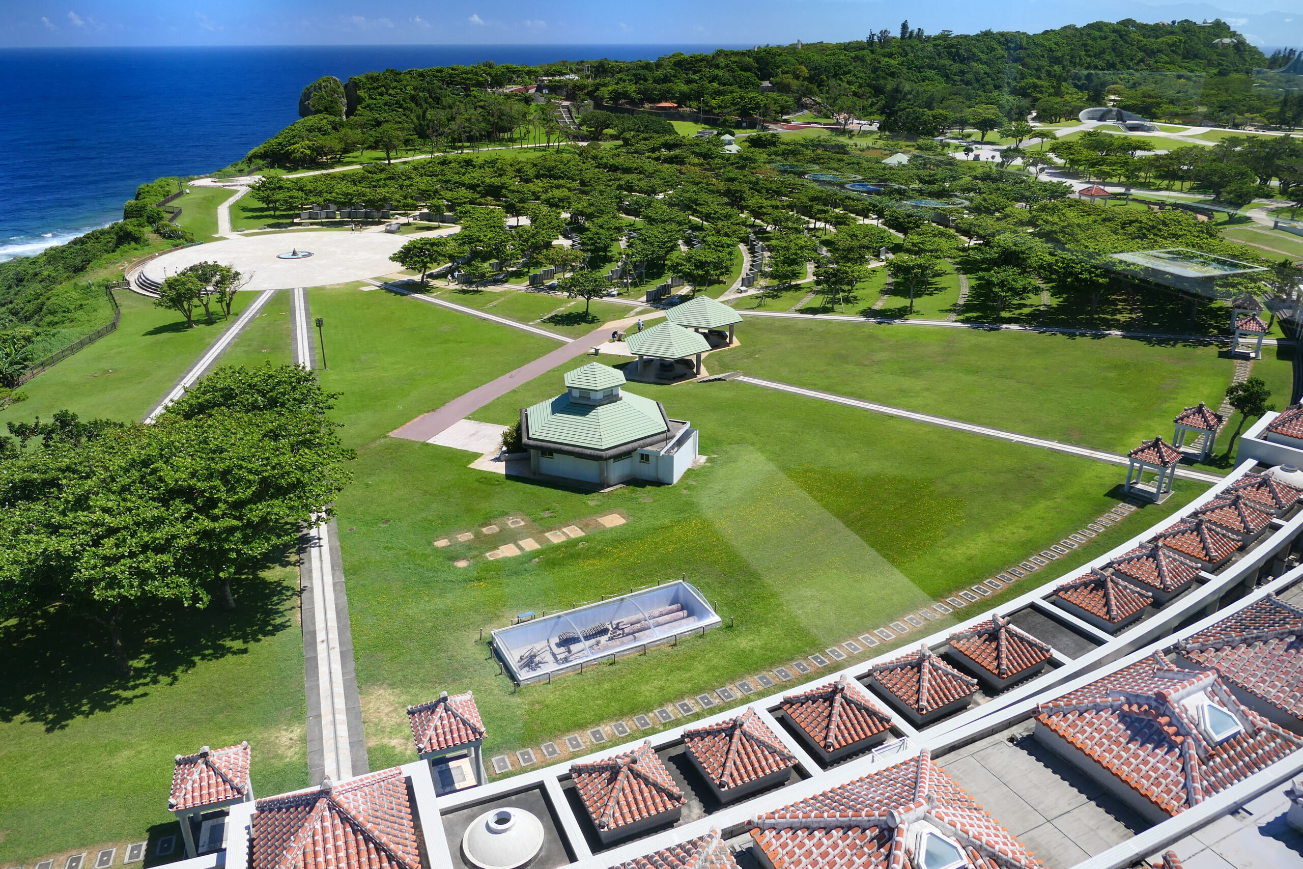 沖繩和平紀念碑