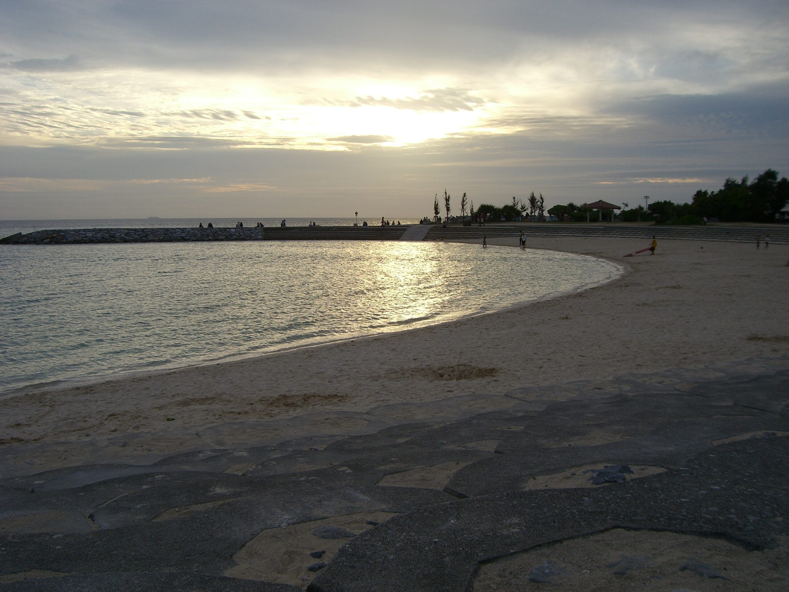 沖繩日本夕陽海灘