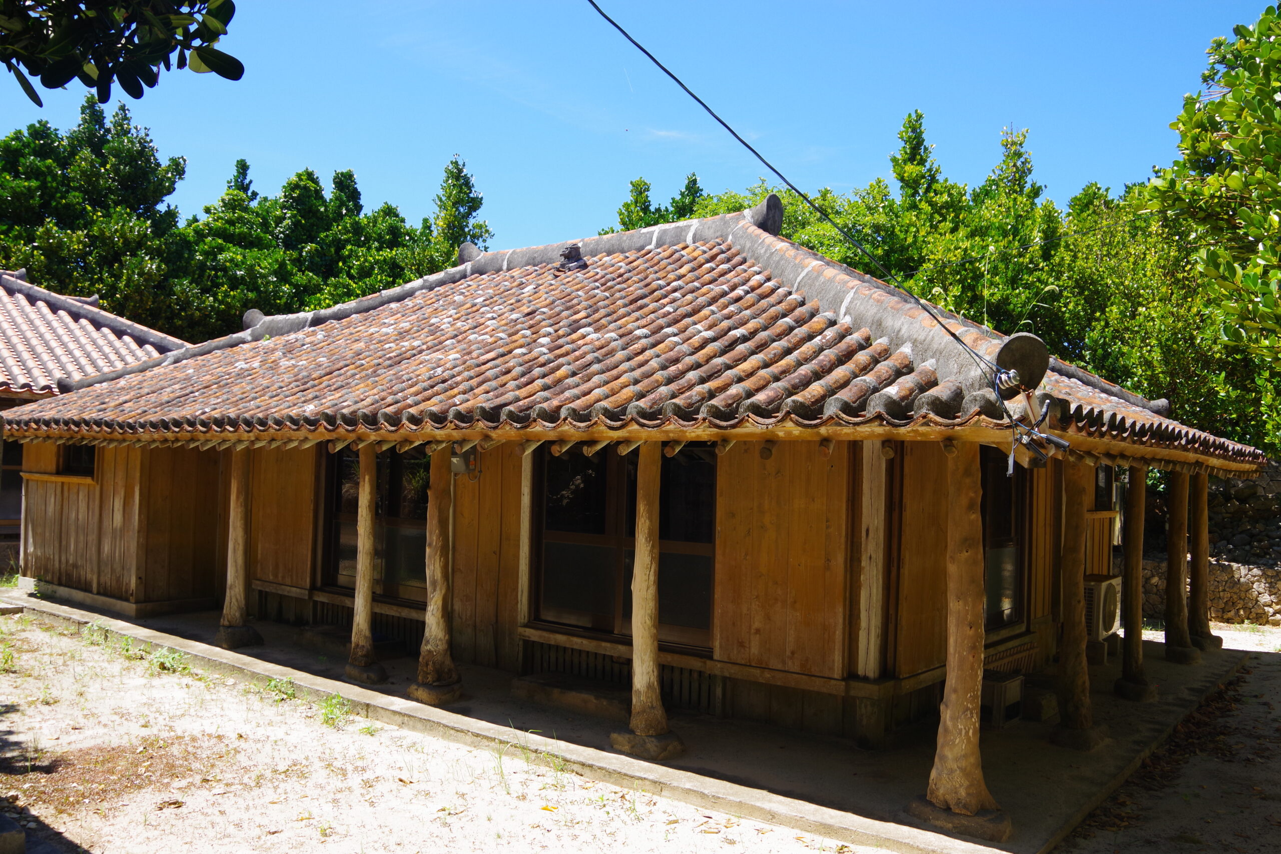 渡名喜島的村浪中心