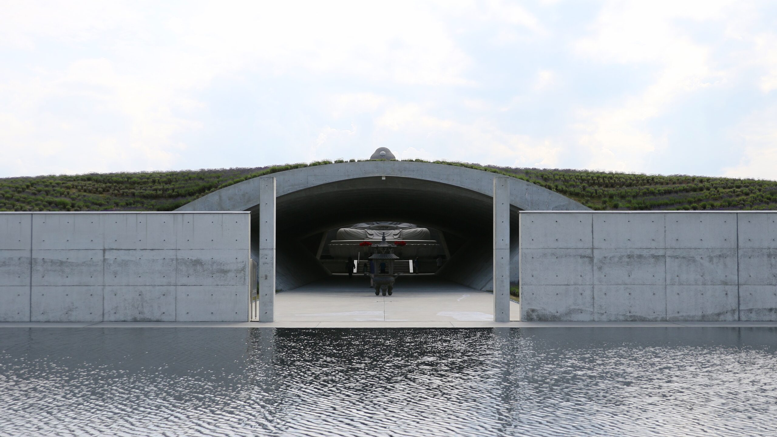 真駒內瀧野靈園大佛