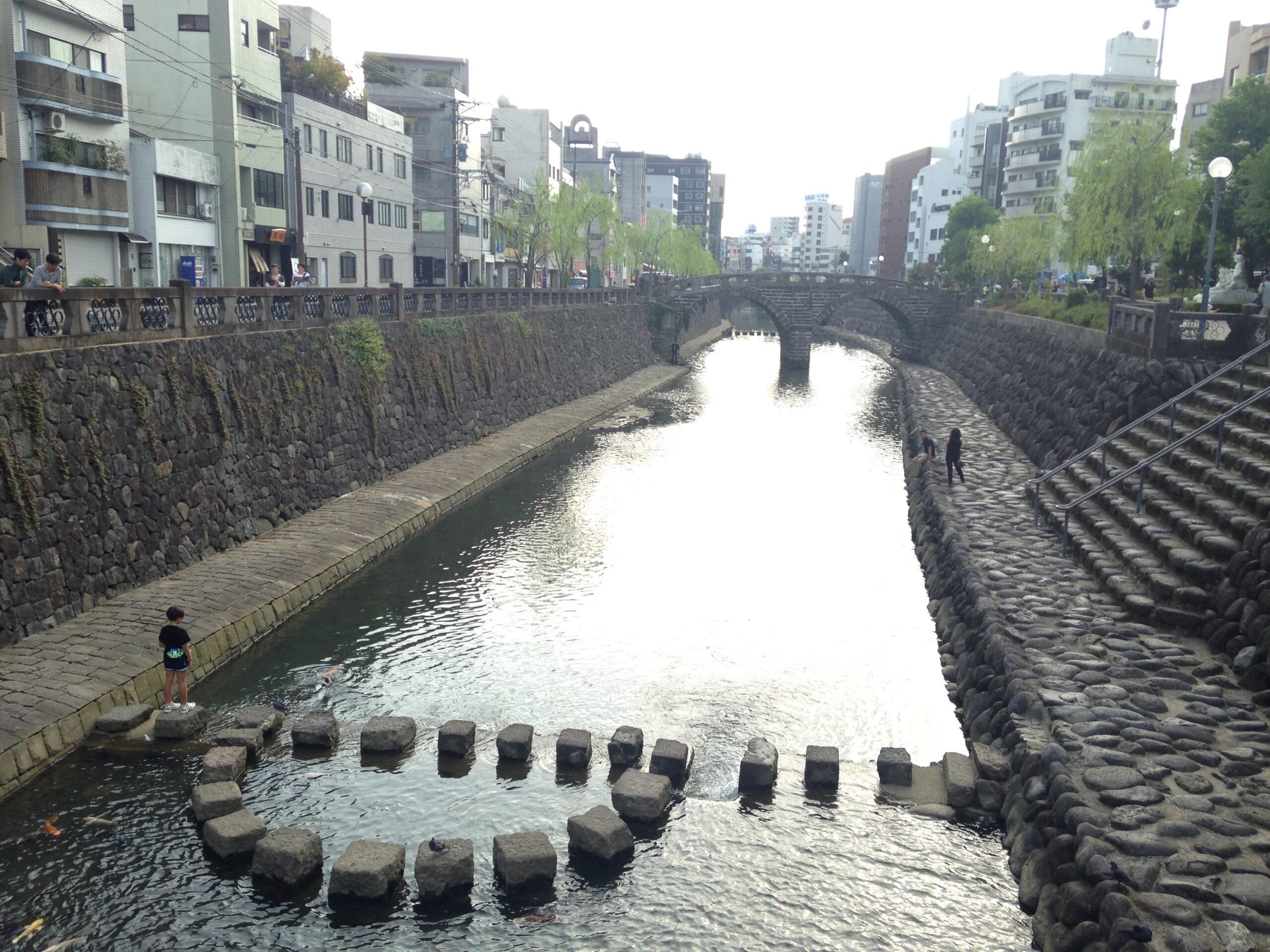 眼鏡橋與魚市橋的踏石