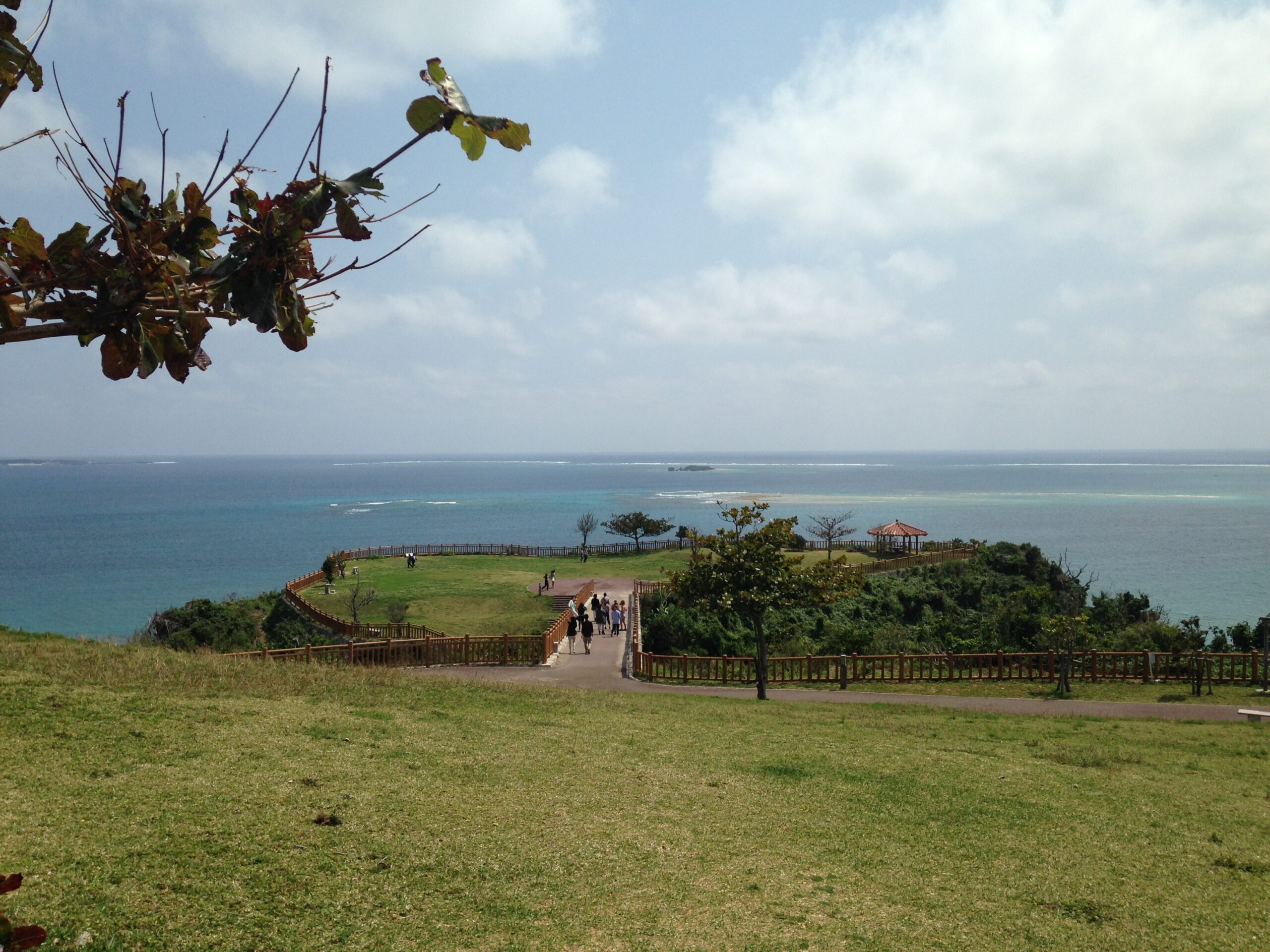 知念岬公園與久高島