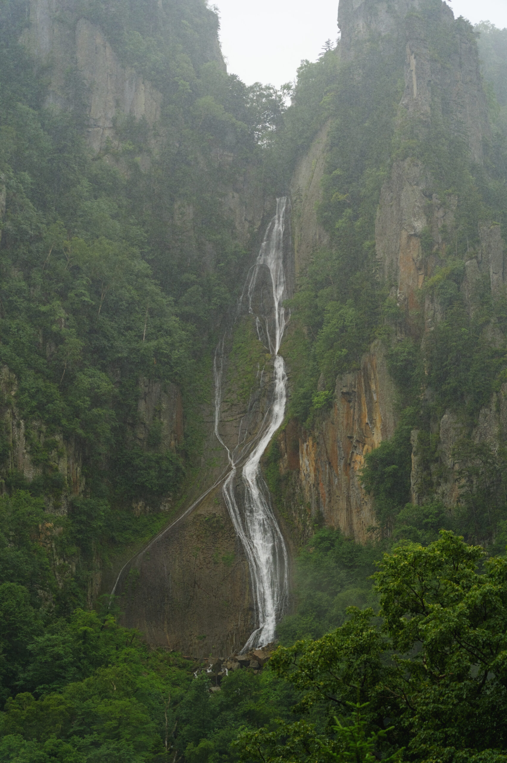 銀河瀑布暴雨景象