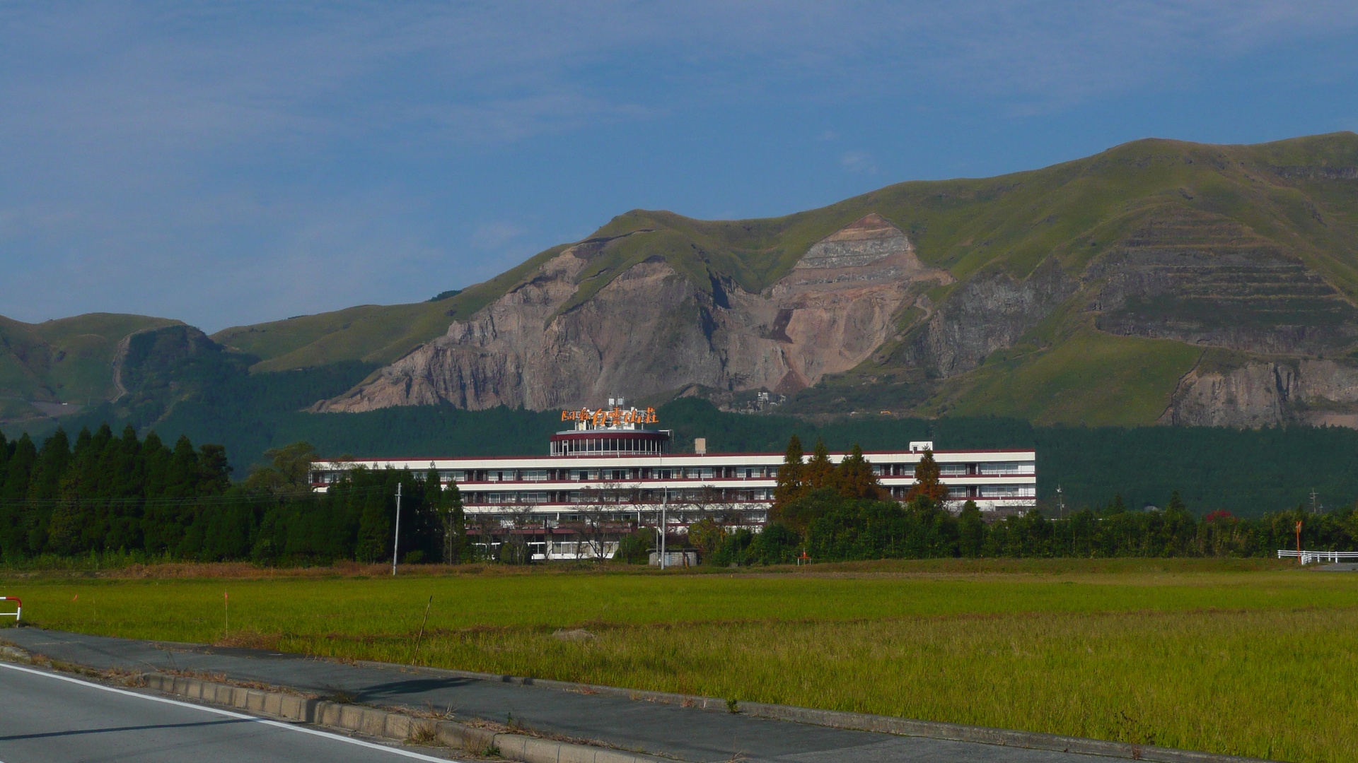 阿蘇白雲山莊半露天溫泉