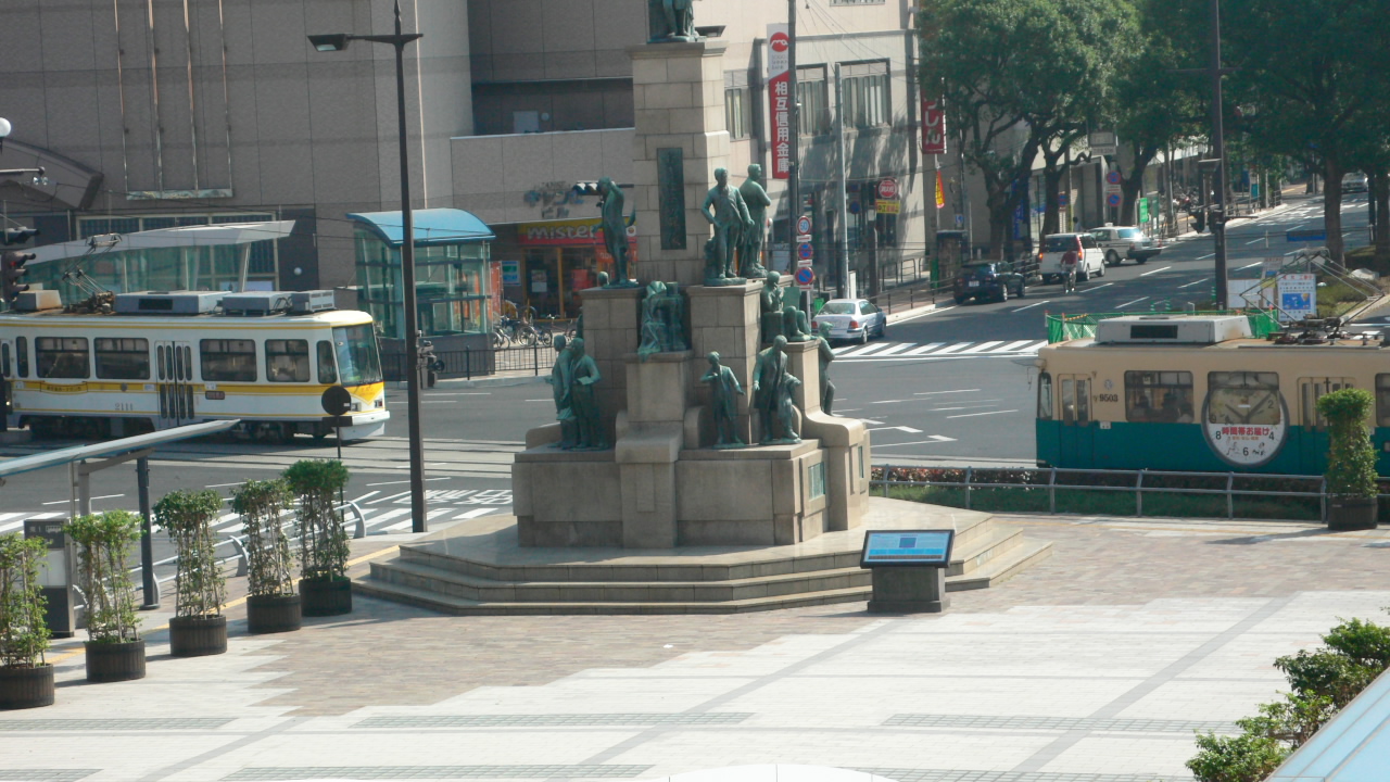 鹿兒島中央站交通廣場
