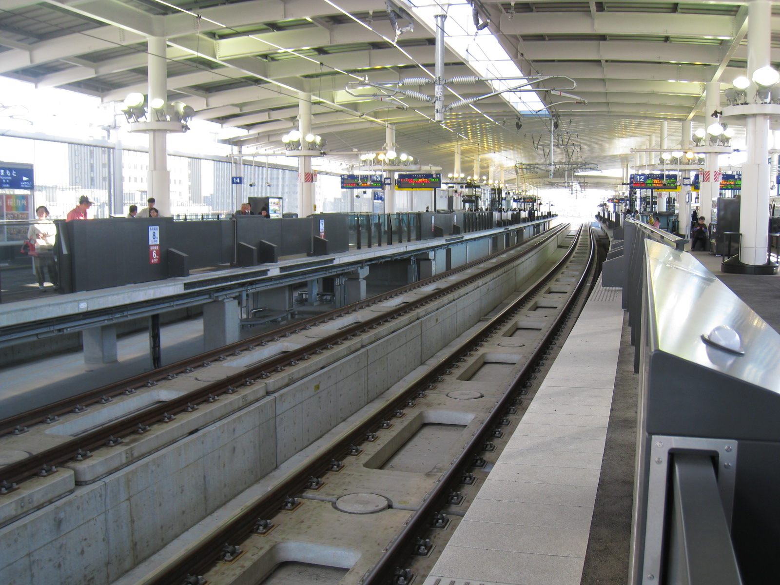 熊本站新幹線月台