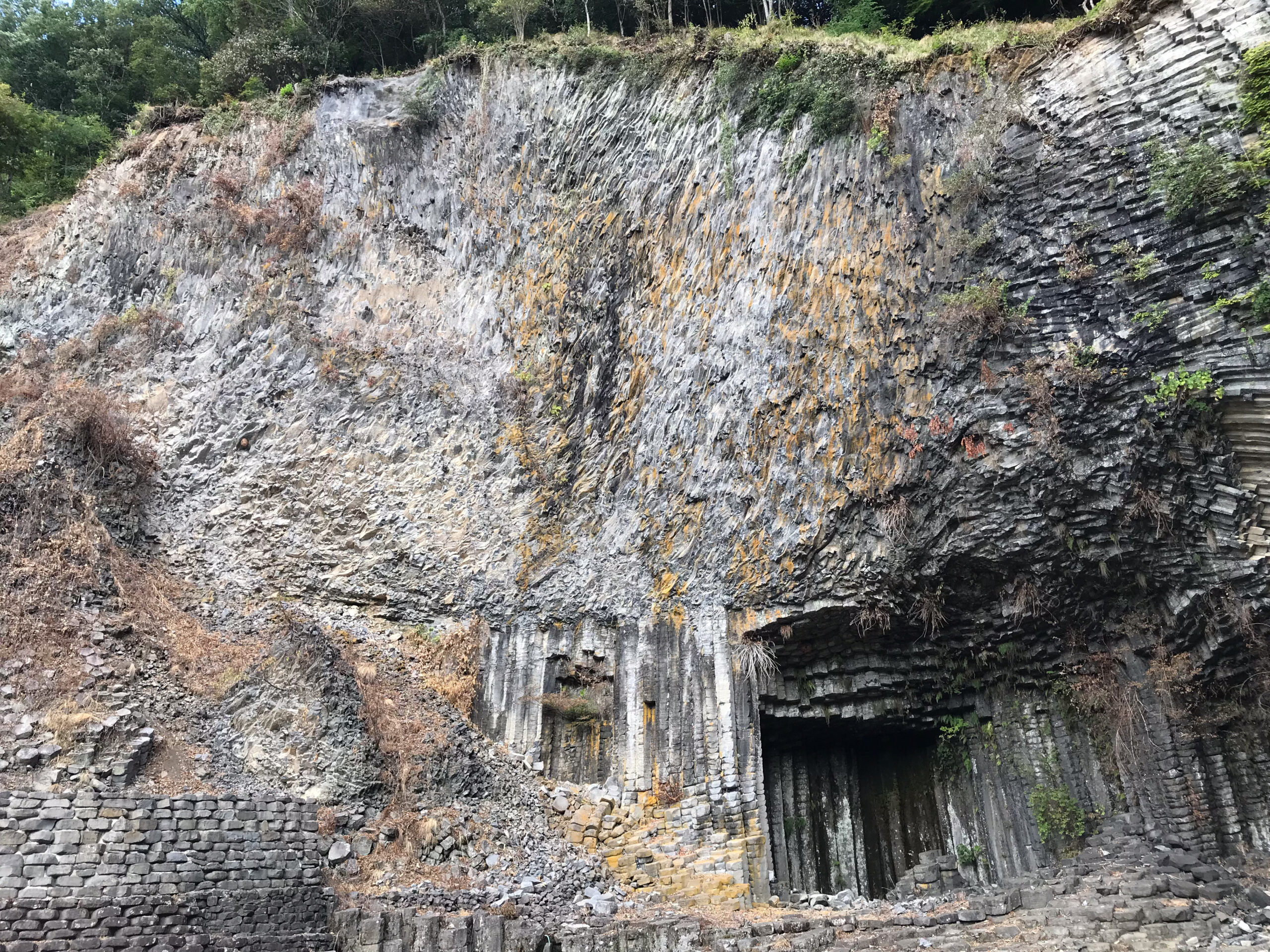 玄武洞地質景觀