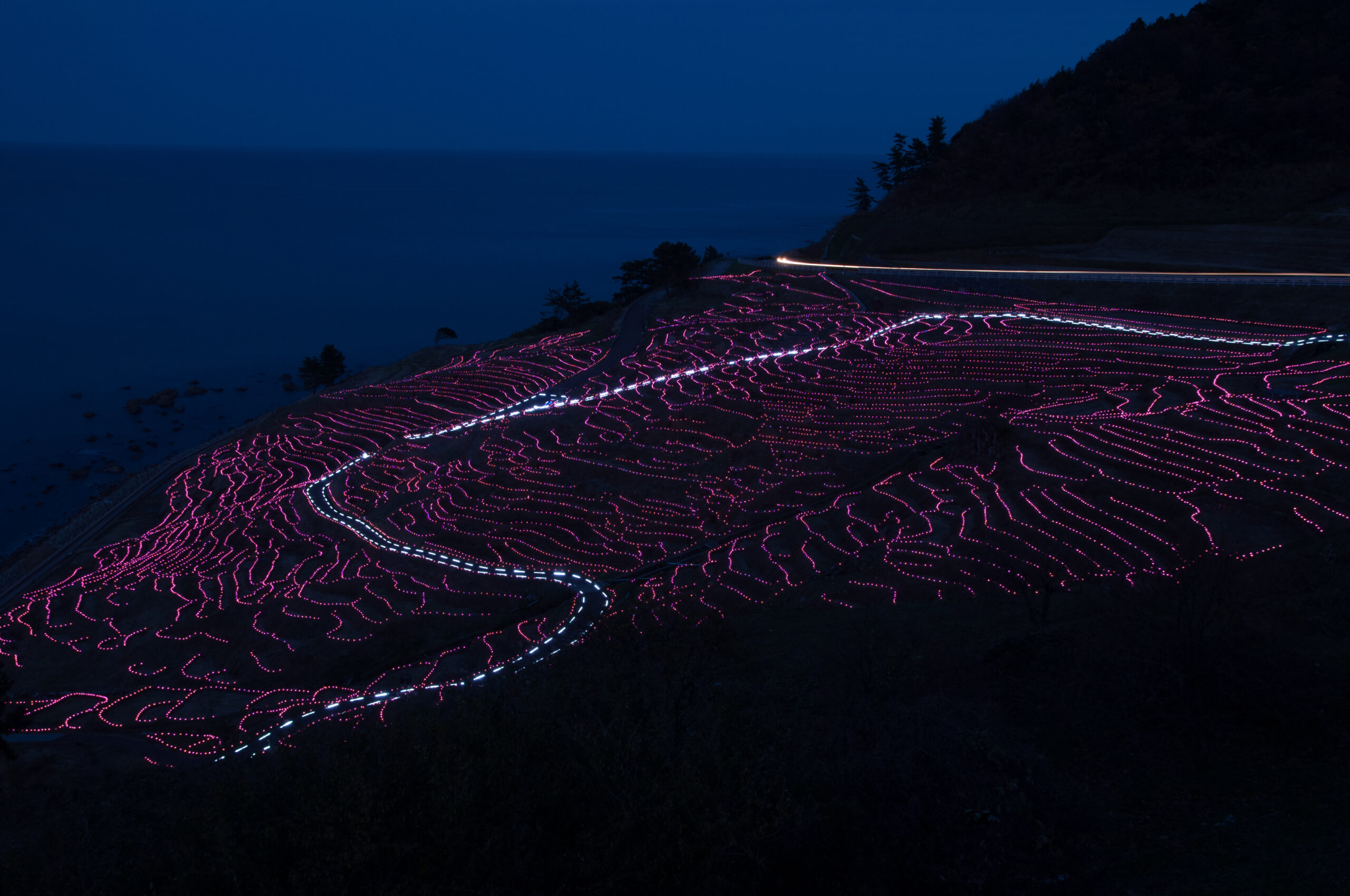 白米千枚田，面向日本海的梯田夕陽景色