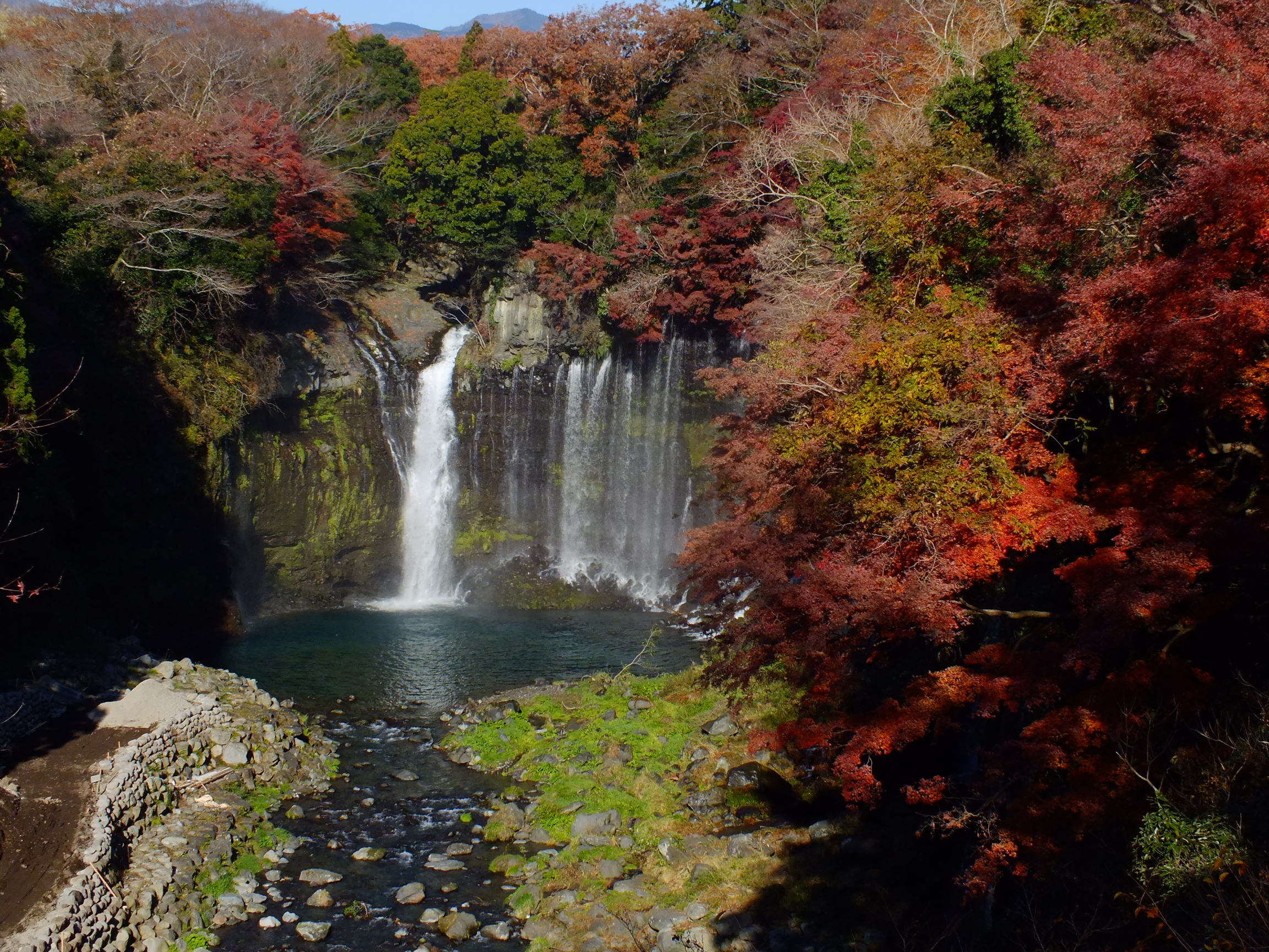 白糸瀑布冬季景色