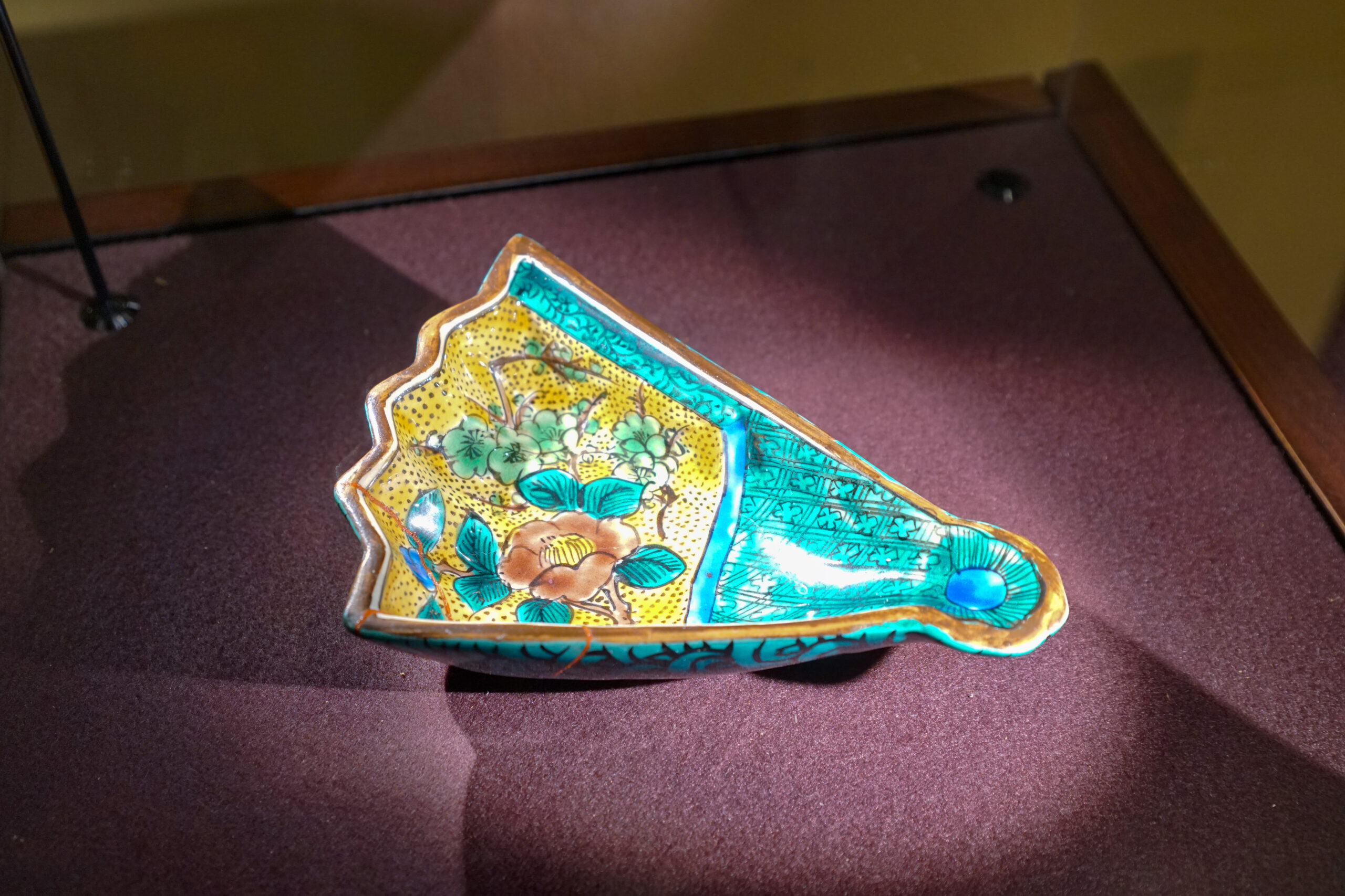 色彩繽紛九谷燒陶瓷