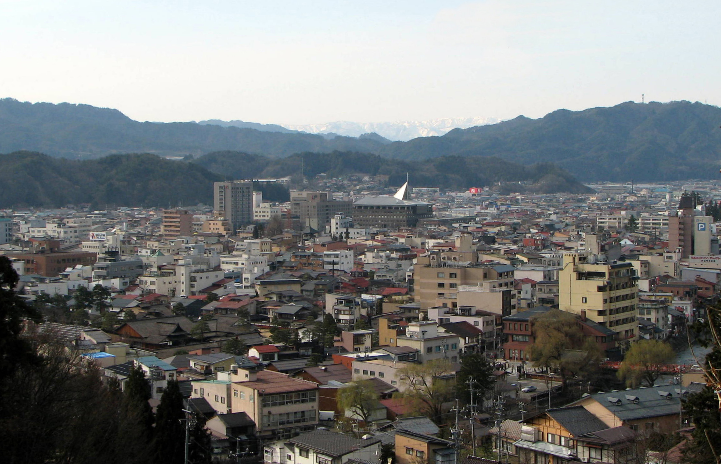 高山市