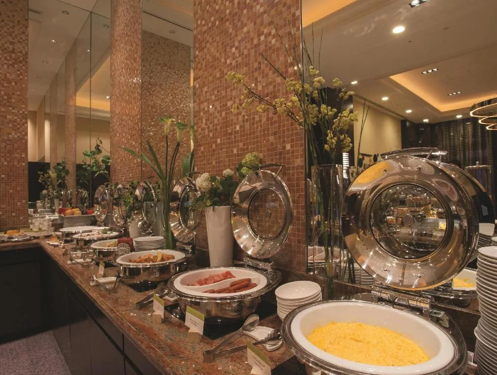 那霸希爾頓逸林酒店用餐空間(DoubleTree by Hilton Hotel Naha)