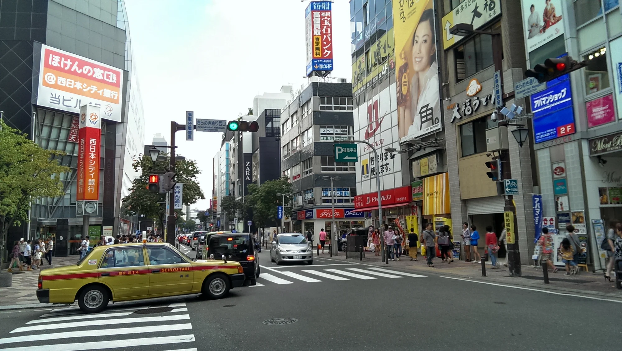 天神商圈地面街道