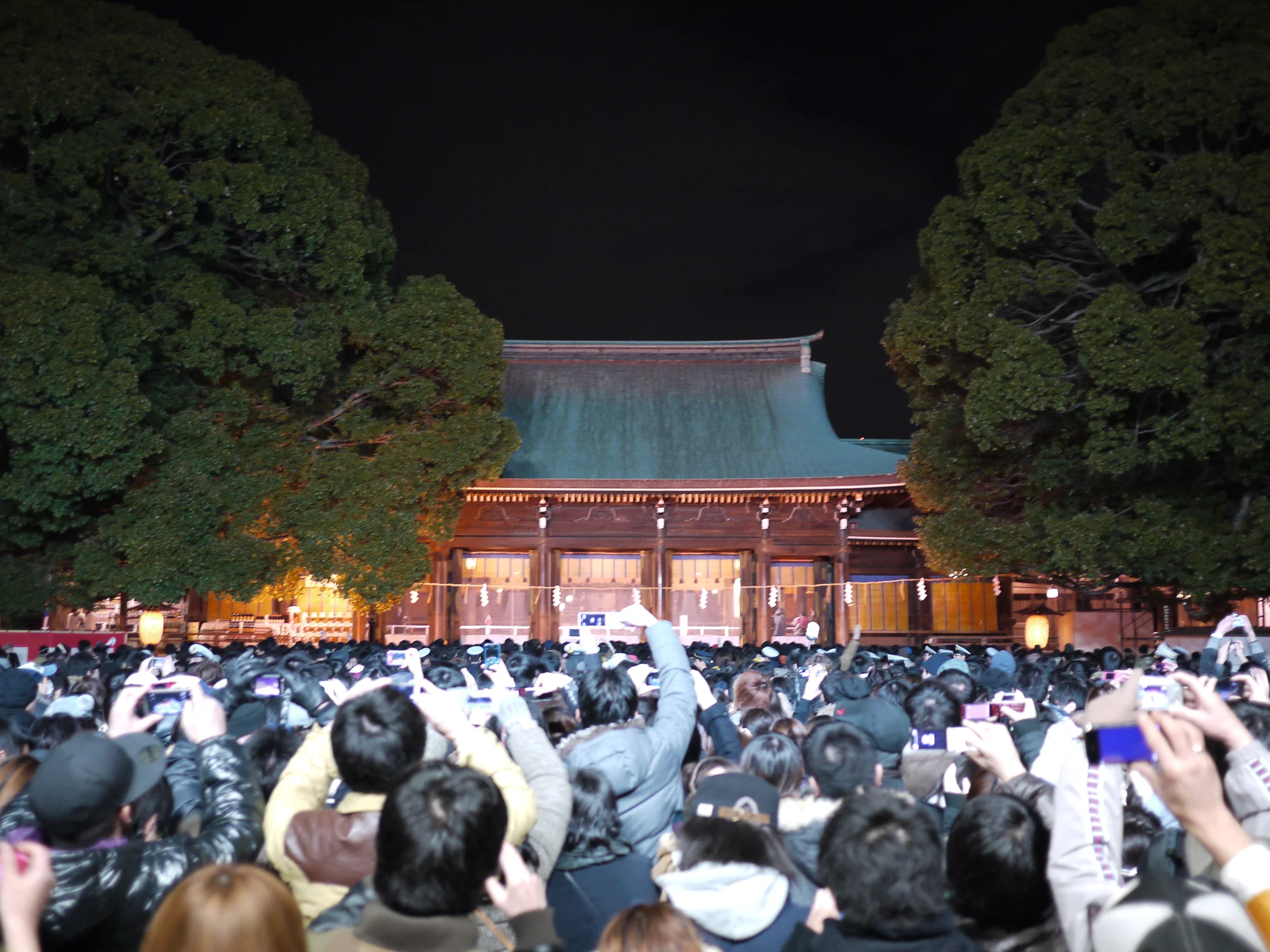 Meiji-Jingu-new-year