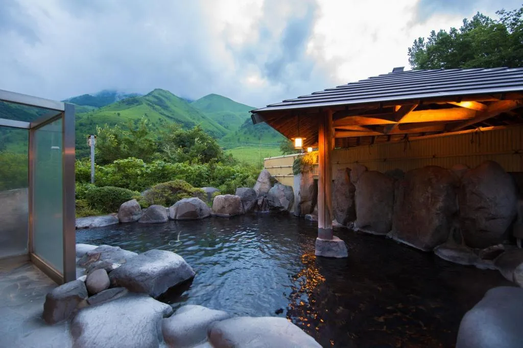 由布院七色之風溫泉浴池(Yufuin Onsen Yufuin Nanairo no Kaze)