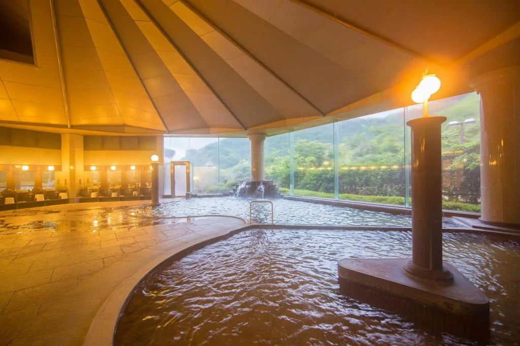 由布院七色之風溫泉浴池(Yufuin Onsen Yufuin Nanairo no Kaze)