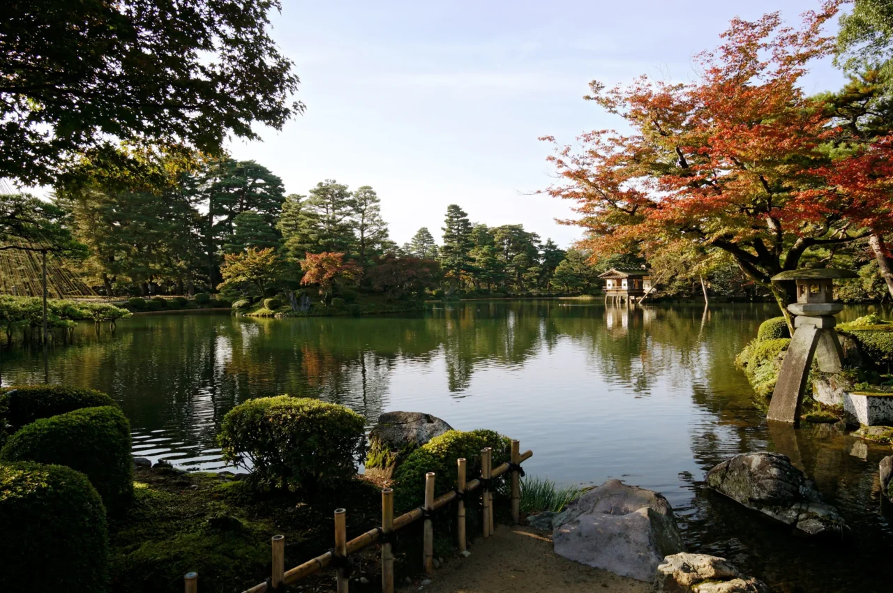 兼六園庭園景色,展示金澤代表性日式庭園