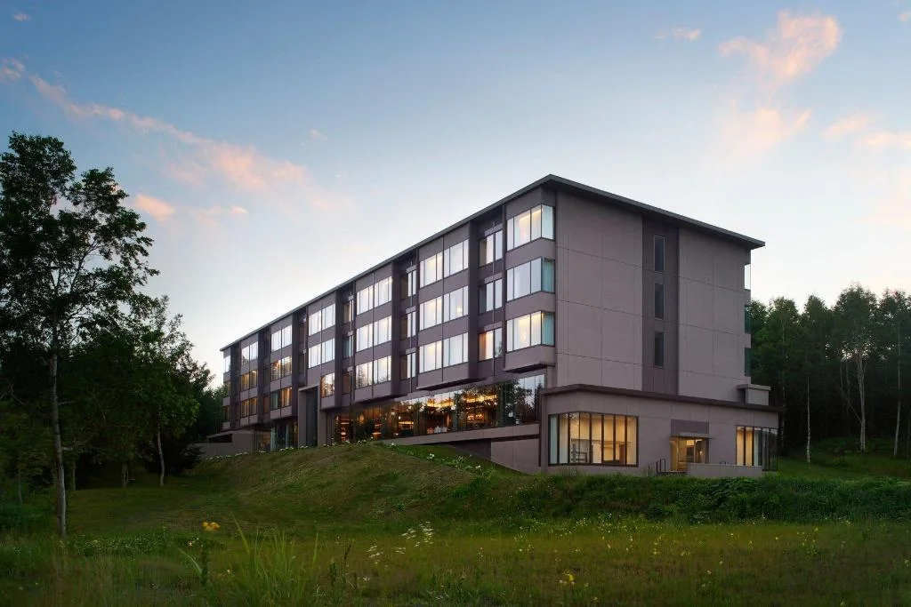東山二世古村-麗思卡爾頓隱世精品度假飯店外觀(Higashiyama Niseko Village a Ritz-Carlton Reserve)