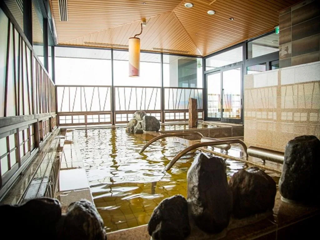 富良野拉維斯塔溫泉酒店客房（La Vista Furano Hills）