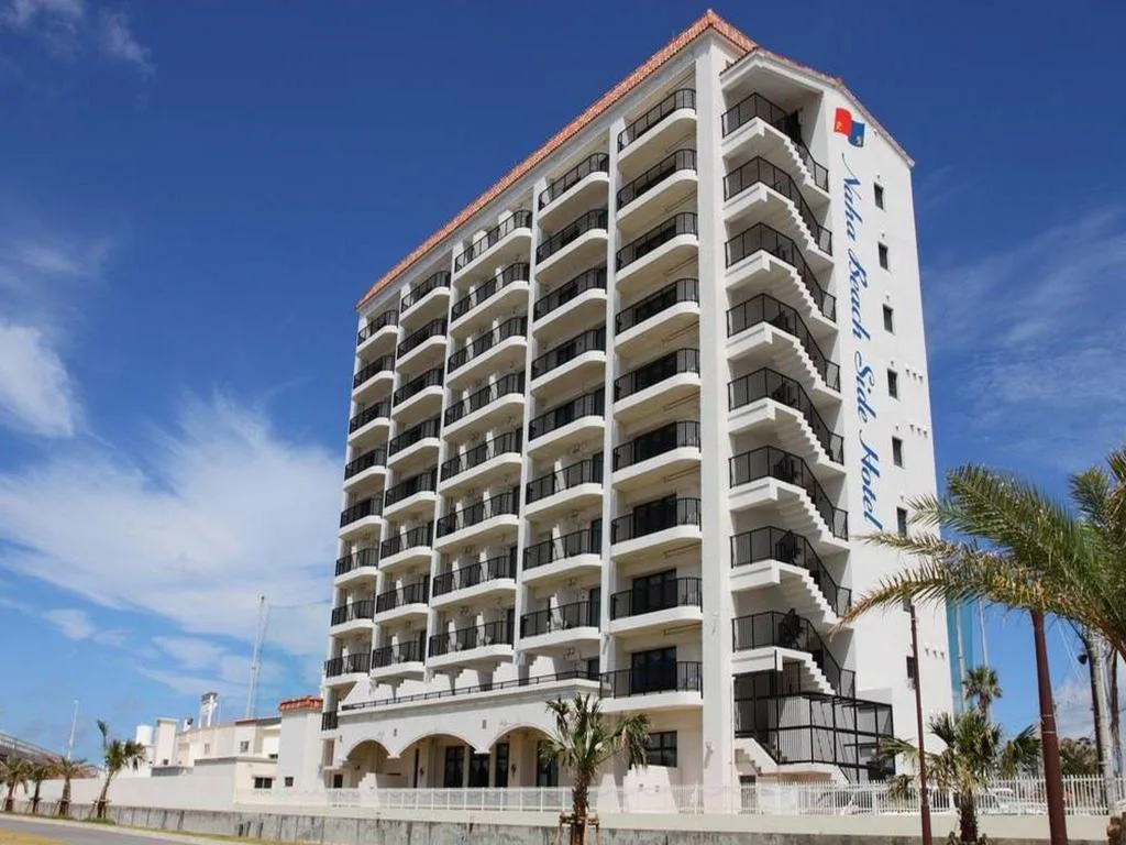 那霸海灘邊飯店客房(Naha Beach Side Hotel)