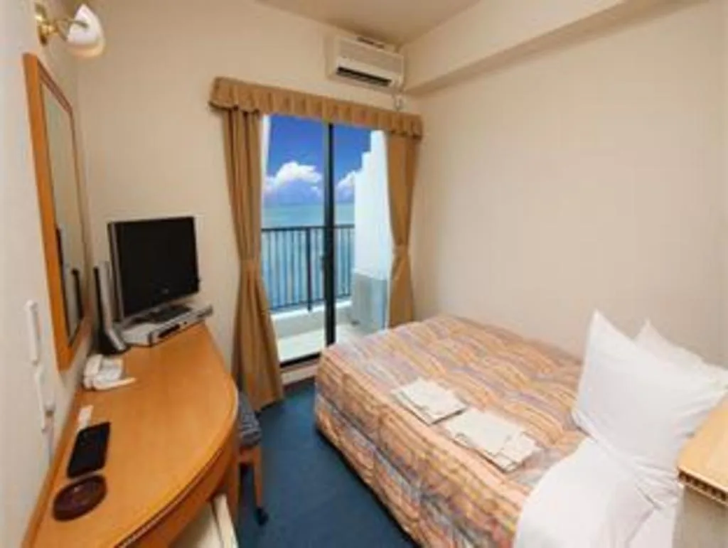 那霸海灘邊飯店溫泉浴池(Naha Beach Side Hotel)