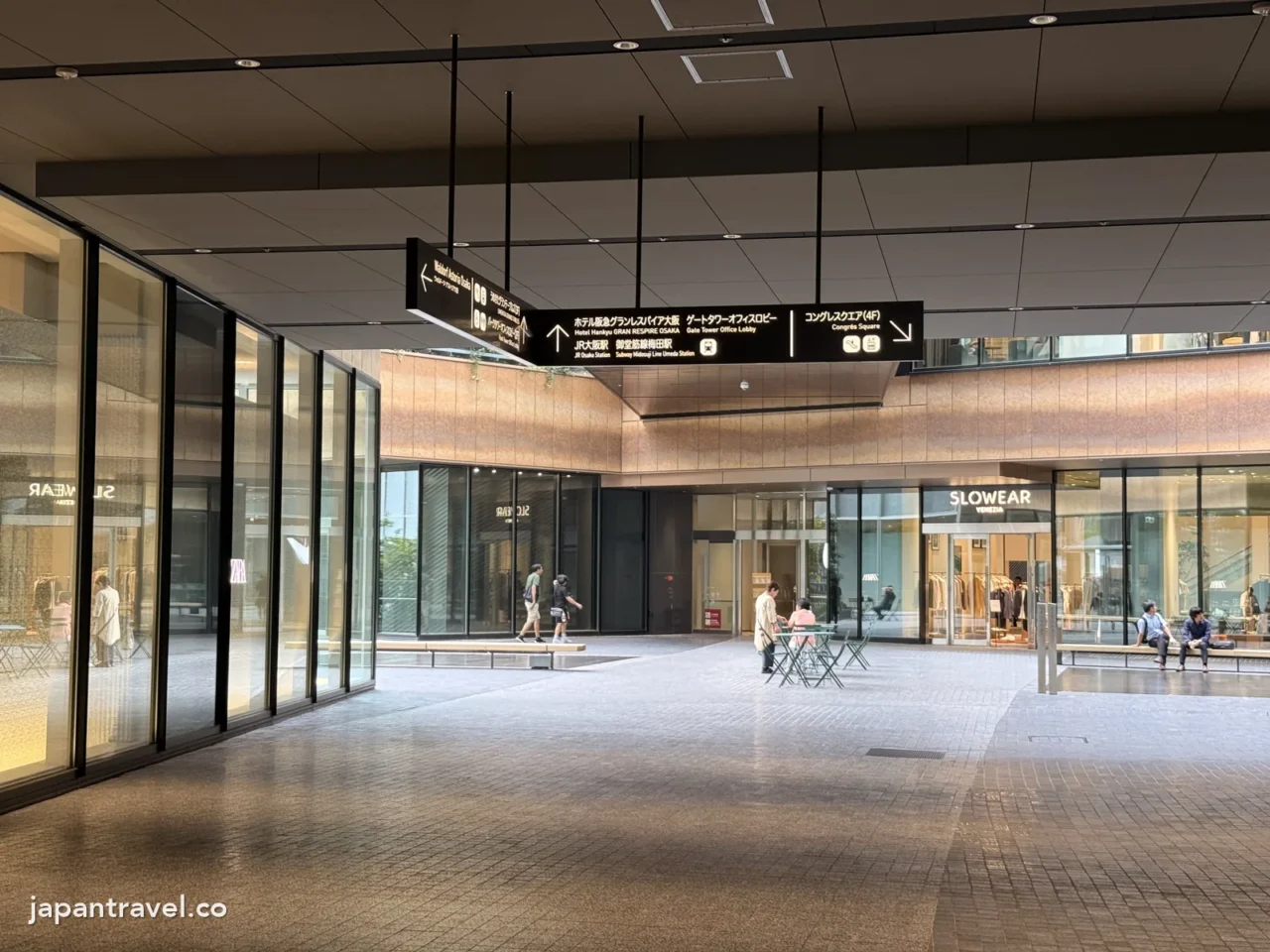 GRAND GREEN OSAKA南館地面的通道