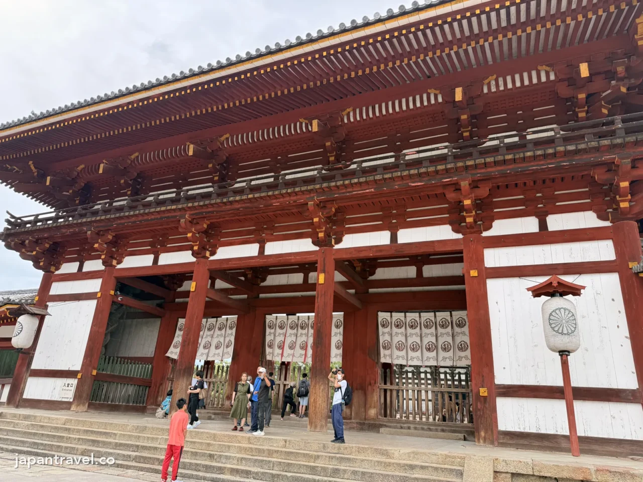 東大寺中門