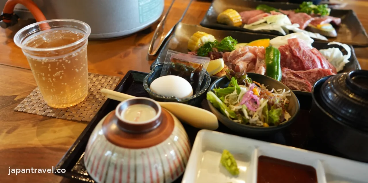 HAKUSUI no KURA的牛肉套餐